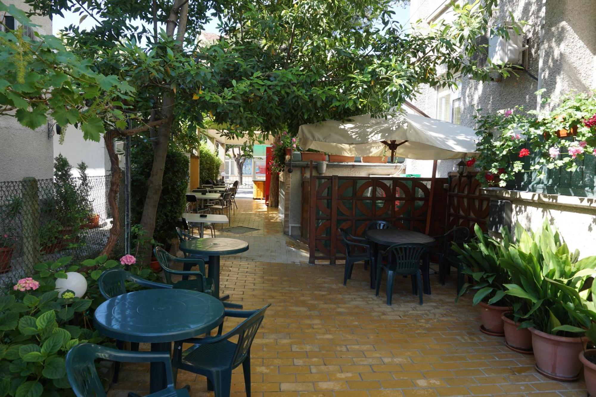 Guest House Lambovi Νεσέμπαρ Εξωτερικό φωτογραφία